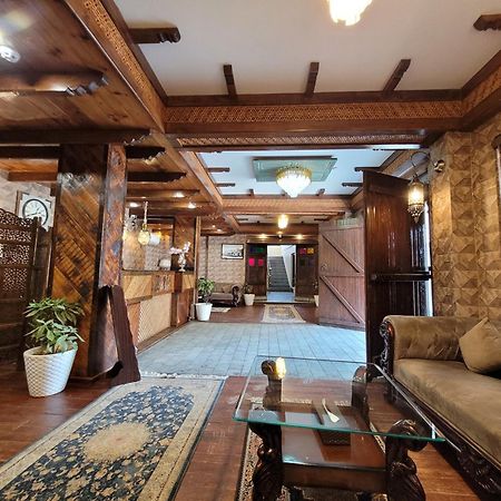 Hotel Green Rooms, Vintage Luxury Near Dal Lake Сринагар Экстерьер фото